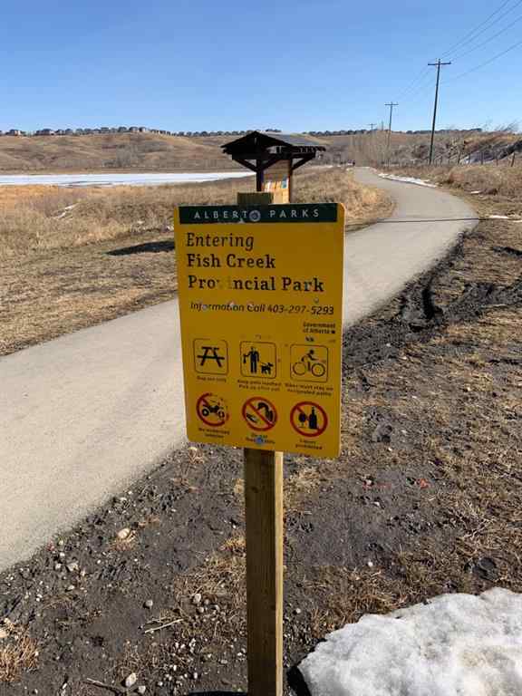 MLS&reg; # A2271274 - 754 Wolf Willow Boulevard SE in Wolf Willow Calgary, Residential Open Houses