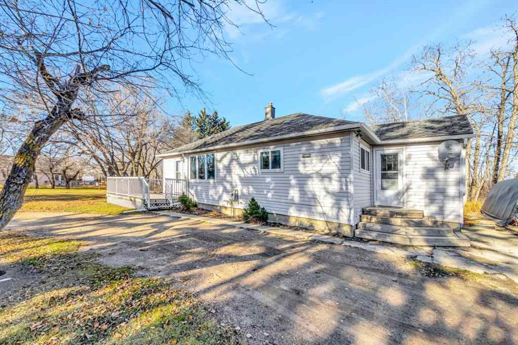 MLS&reg; # A2271284 - 105 1st Ave West   in NONE Waseca, Residential Open Houses