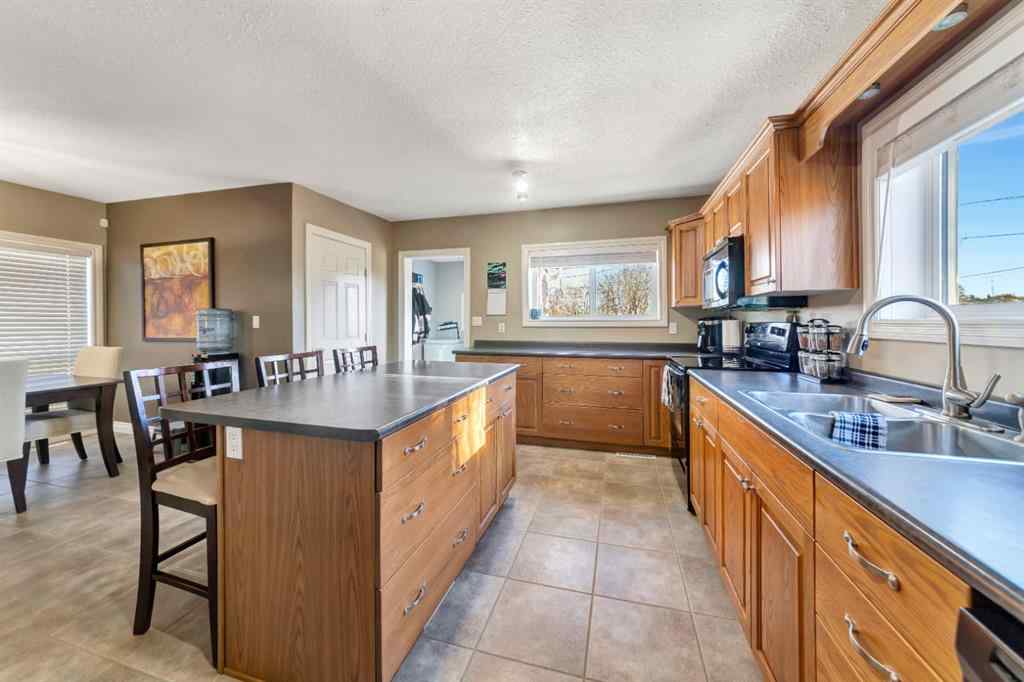 MLS&reg; # A2271284 - 105 1st Ave West   in NONE Waseca, Residential Open Houses