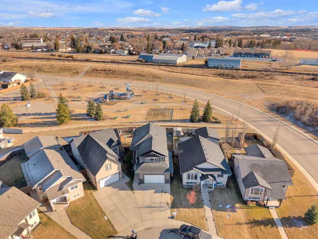 MLS&reg; # A2271285 - 38 Rolling Hills Bay  in Rolling Hills Blackfalds, Residential Open Houses