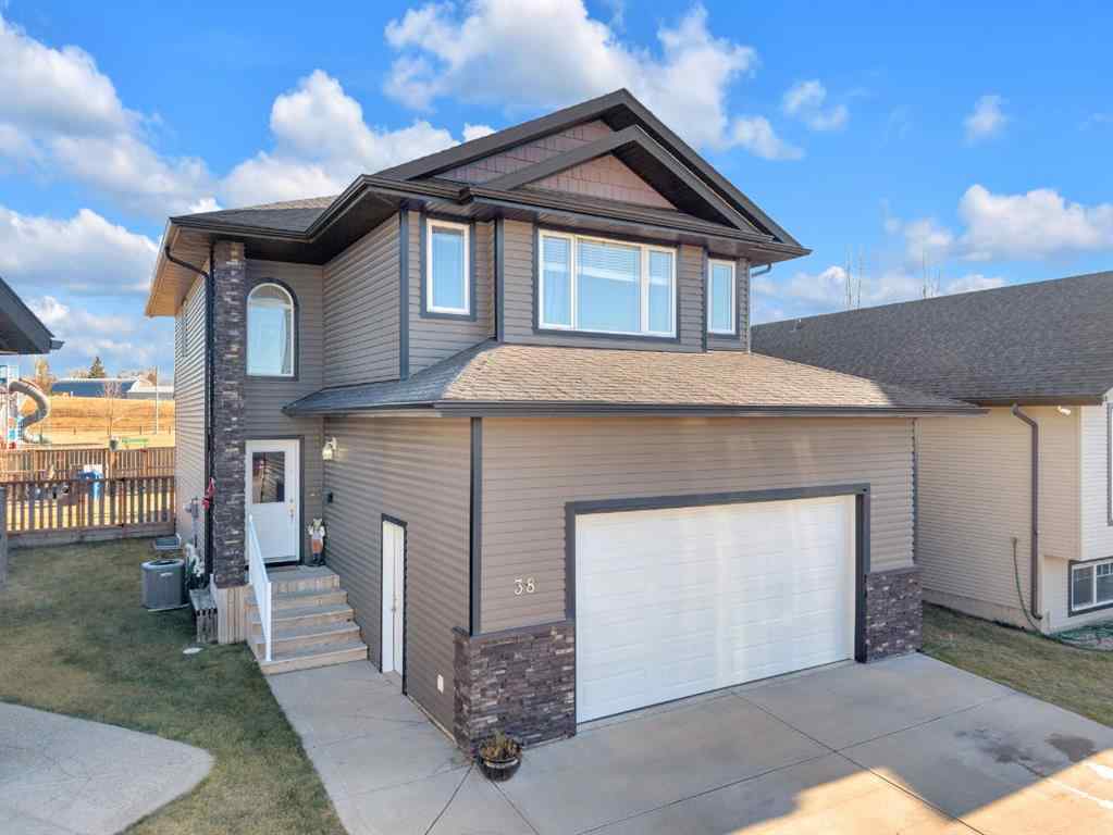 MLS&reg; # A2271285 - 38 Rolling Hills Bay  in Rolling Hills Blackfalds, Residential Open Houses