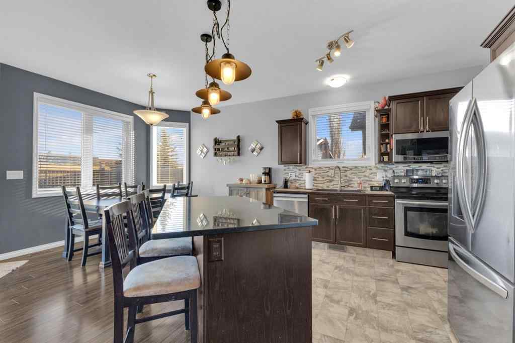 MLS&reg; # A2271285 - 38 Rolling Hills Bay  in Rolling Hills Blackfalds, Residential Open Houses