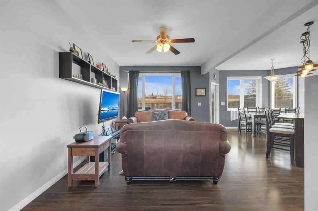 MLS&reg; # A2271285 - 38 Rolling Hills Bay  in Rolling Hills Blackfalds, Residential Open Houses