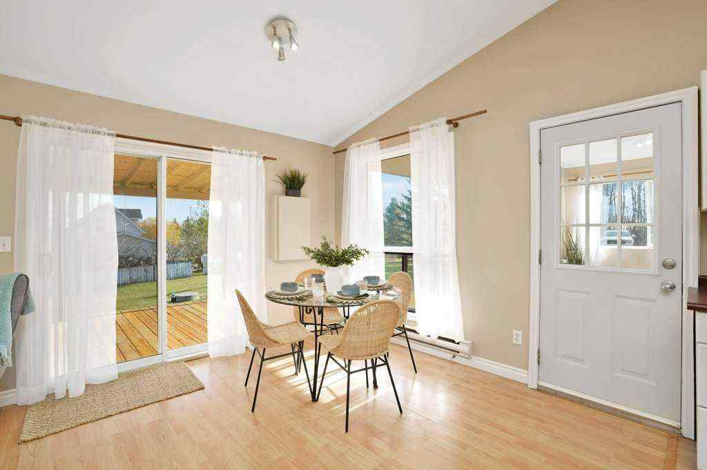 MLS&reg; # A2271290 - 8 Sunnyside Drive  in Sunnyside Rural Ponoka County, Residential Open Houses