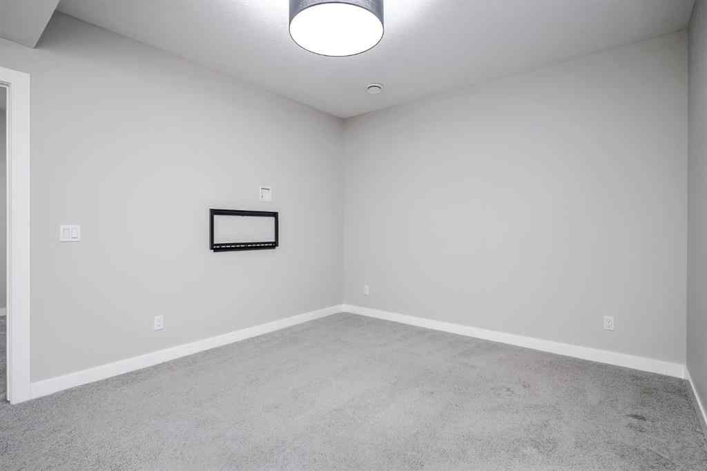 MLS&reg; # A2271292 - 28 Willow Street  in The Willows Cochrane, Residential Open Houses