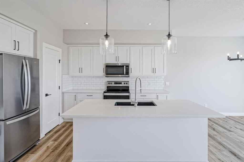 MLS&reg; # A2271292 - 28 Willow Street  in The Willows Cochrane, Residential Open Houses