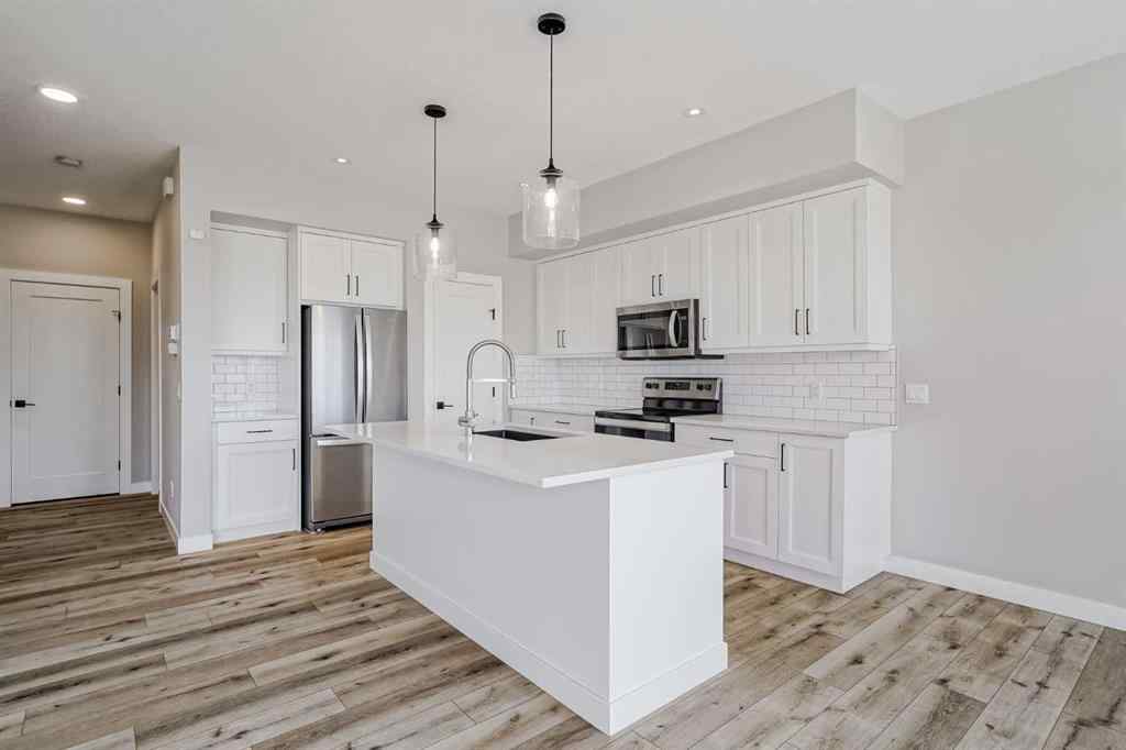 MLS&reg; # A2271292 - 28 Willow Street  in The Willows Cochrane, Residential Open Houses