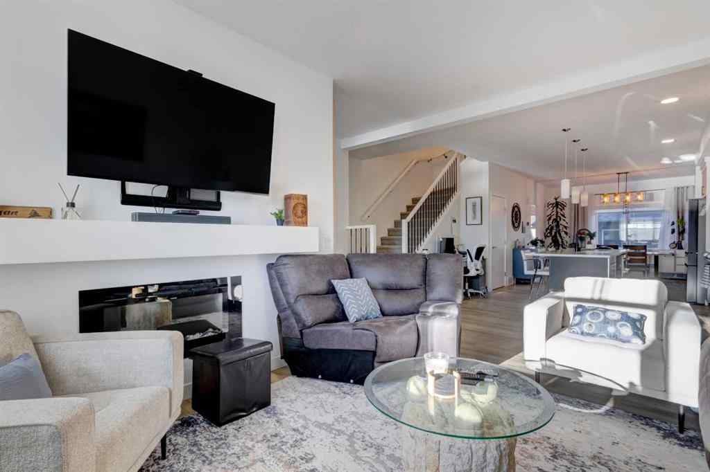 MLS&reg; # A2271298 - 570 Legacy Circle SE in Legacy Calgary, Residential Open Houses