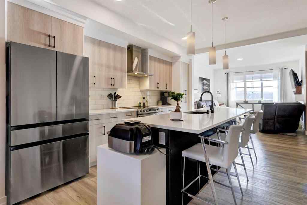 MLS&reg; # A2271298 - 570 Legacy Circle SE in Legacy Calgary, Residential Open Houses