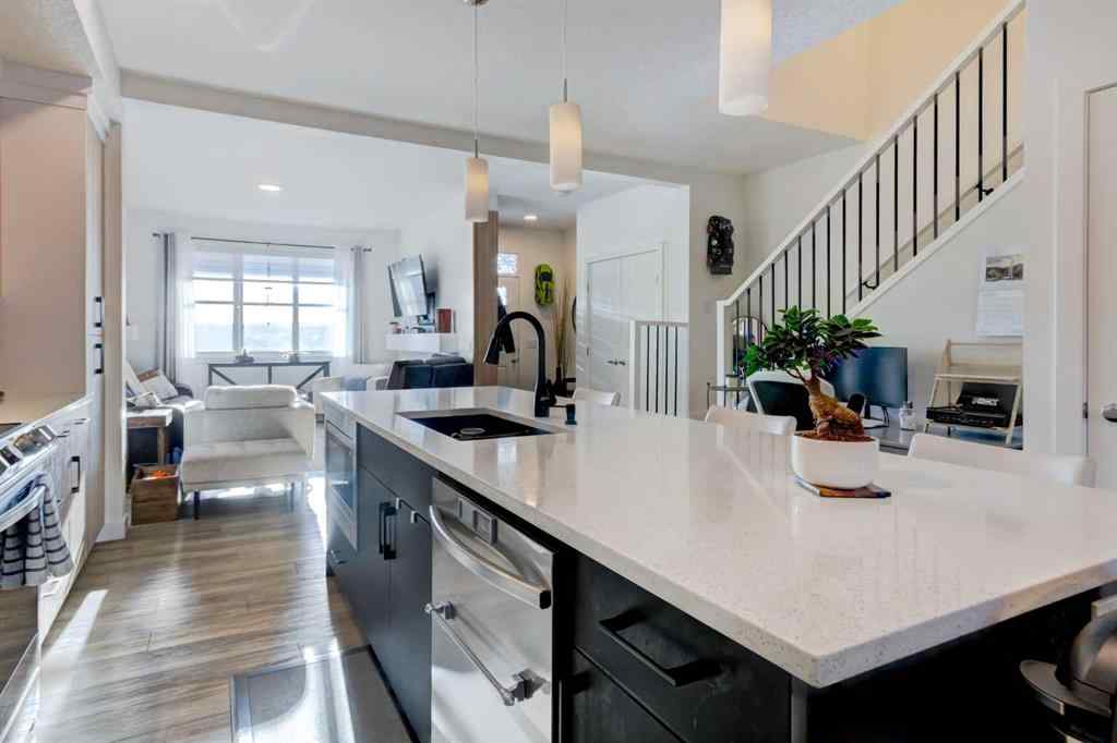 MLS&reg; # A2271298 - 570 Legacy Circle SE in Legacy Calgary, Residential Open Houses