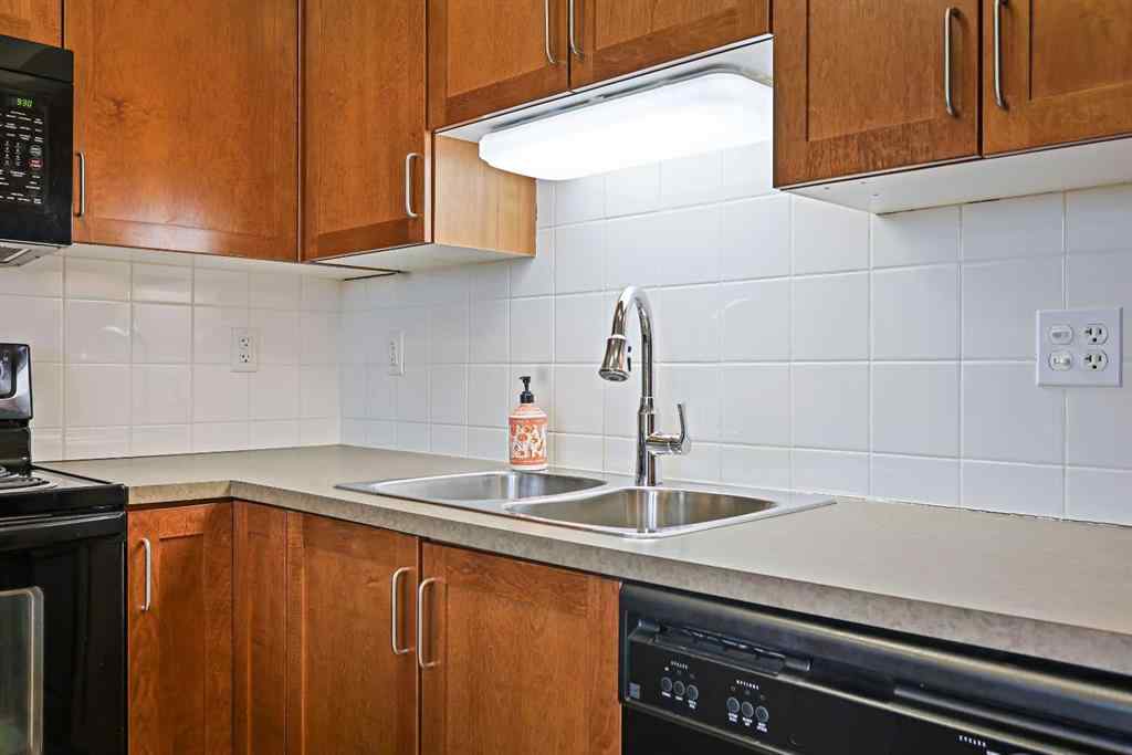 MLS® # A2271301 - Unit #411 162 Country Village Circle NE in Country Hills Village Calgary, Residential Open Houses