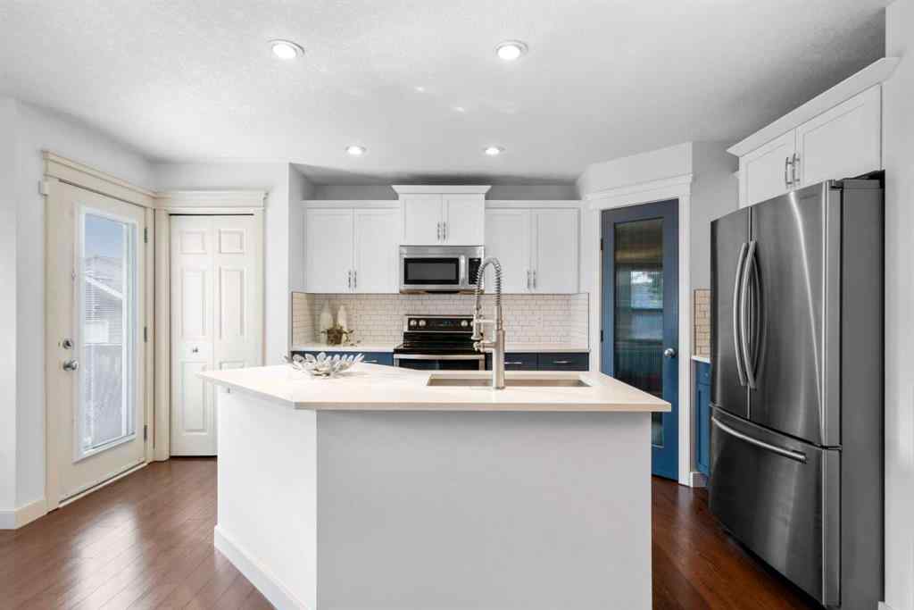MLS&reg; # A2271305 - 263 Evanston Way NW in Evanston Calgary, Residential Open Houses