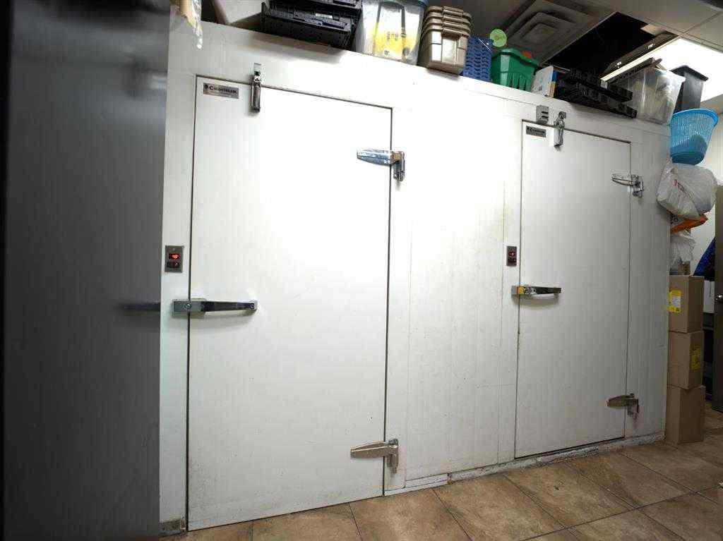 MLS&reg; # A2271307 - 123 Vietnamese Restaurant Avenue NW in Royal Oak Calgary, Commercial Open Houses