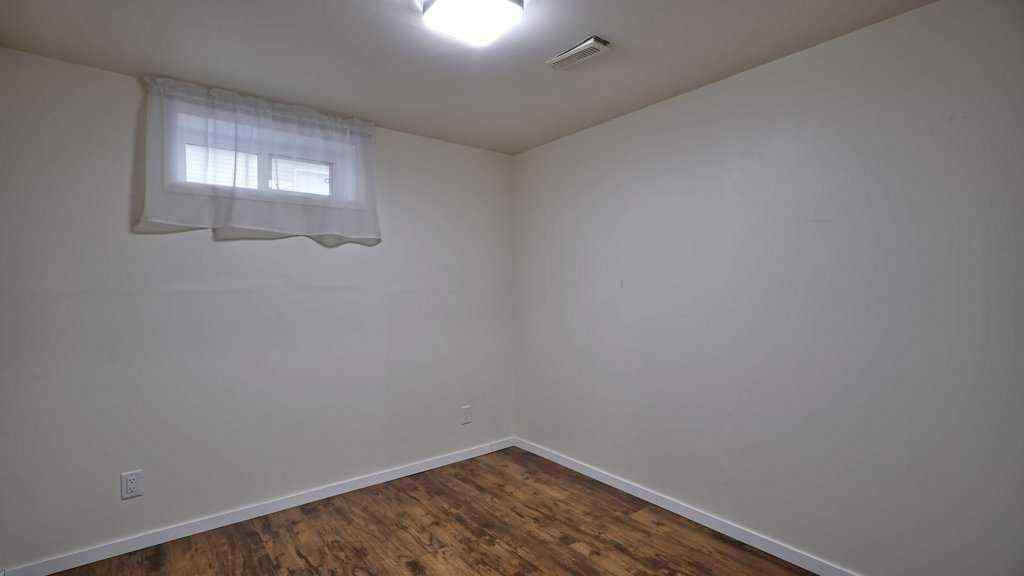 MLS® # A2271309 - 32 Mt Aberdeen Manor SE in McKenzie Lake Calgary, Residential Open Houses