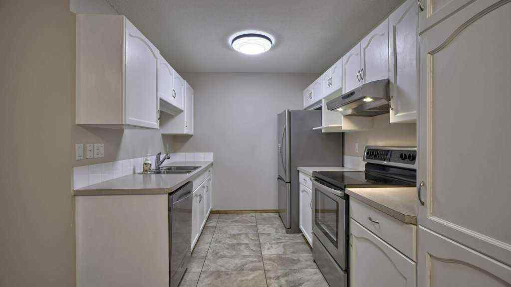 MLS® # A2271309 - 32 Mt Aberdeen Manor SE in McKenzie Lake Calgary, Residential Open Houses