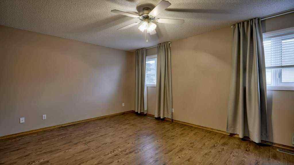 MLS® # A2271309 - 32 Mt Aberdeen Manor SE in McKenzie Lake Calgary, Residential Open Houses