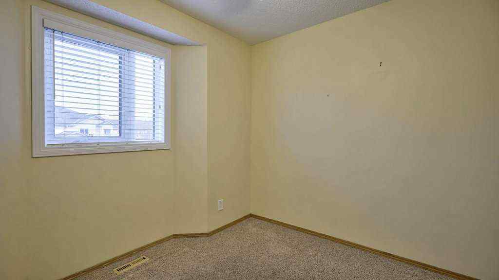 MLS® # A2271309 - 32 Mt Aberdeen Manor SE in McKenzie Lake Calgary, Residential Open Houses