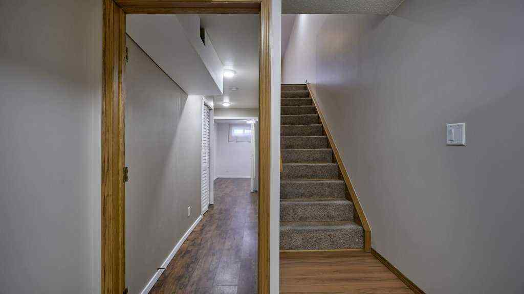 MLS® # A2271309 - 32 Mt Aberdeen Manor SE in McKenzie Lake Calgary, Residential Open Houses