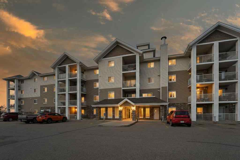 MLS&reg; # A2271315 - Unit #403 3 Broadway Rise  in Beacon Hill Sylvan Lake, Residential Open Houses