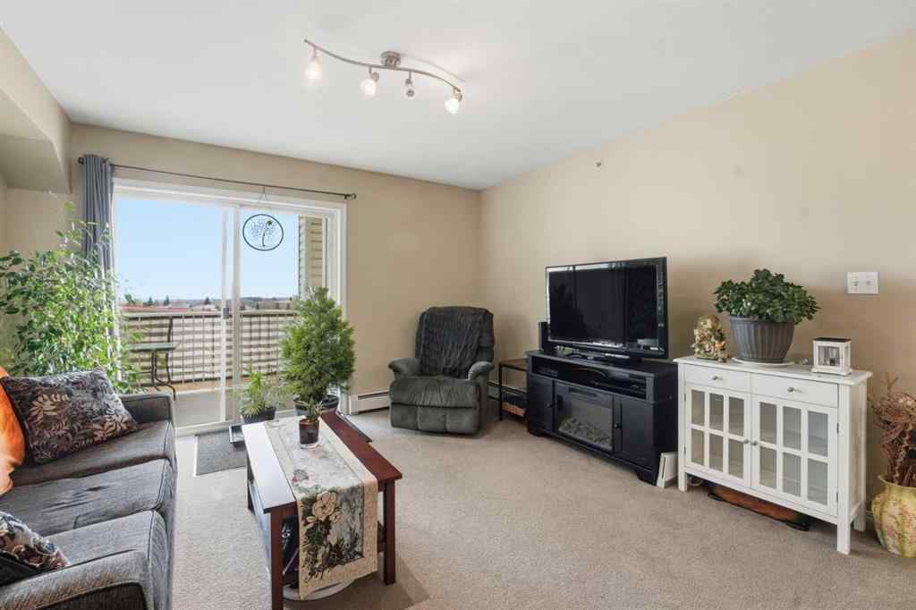 MLS&reg; # A2271315 - Unit #403 3 Broadway Rise  in Beacon Hill Sylvan Lake, Residential Open Houses