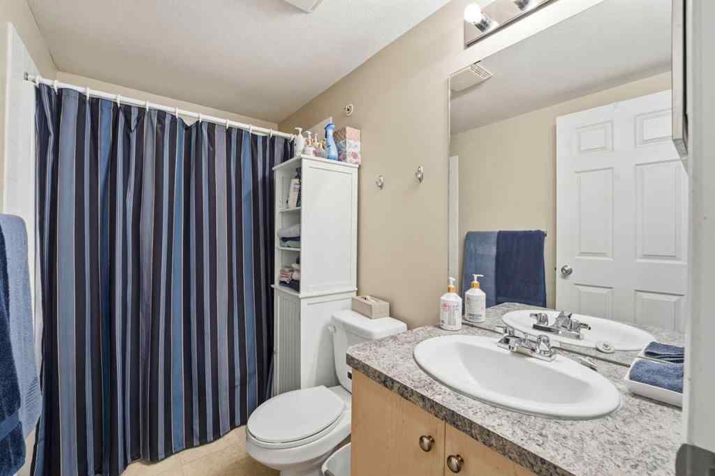 MLS&reg; # A2271315 - Unit #403 3 Broadway Rise  in Beacon Hill Sylvan Lake, Residential Open Houses