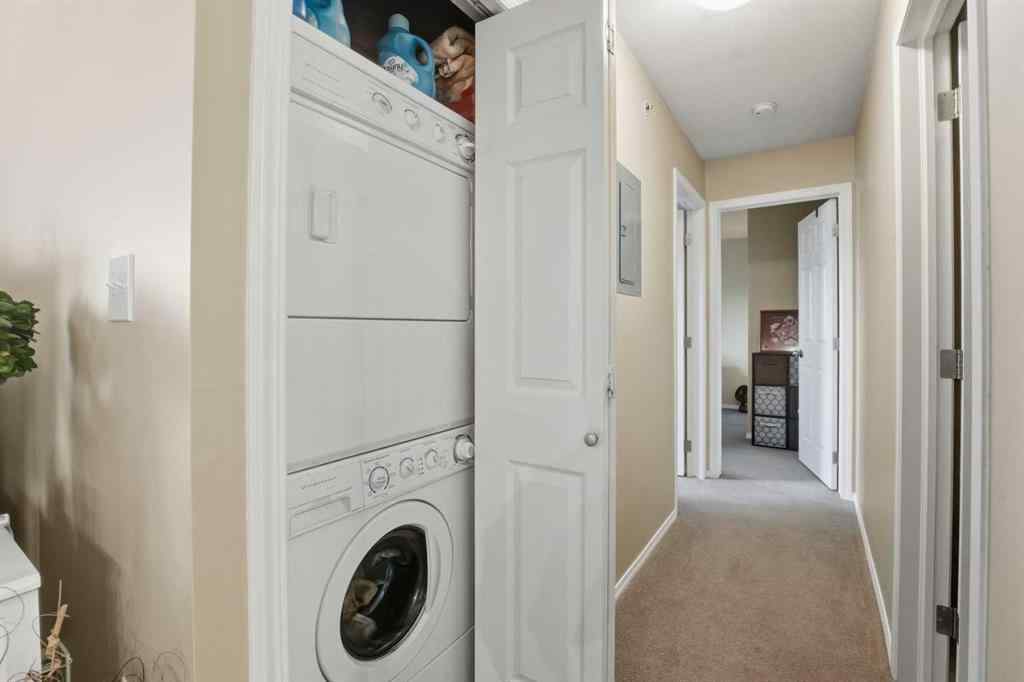 MLS&reg; # A2271315 - Unit #403 3 Broadway Rise  in Beacon Hill Sylvan Lake, Residential Open Houses