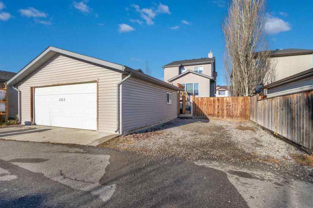 MLS&reg; # A2271327 - 303 Drake Landing Close  in Drake Landing Okotoks, Residential Open Houses