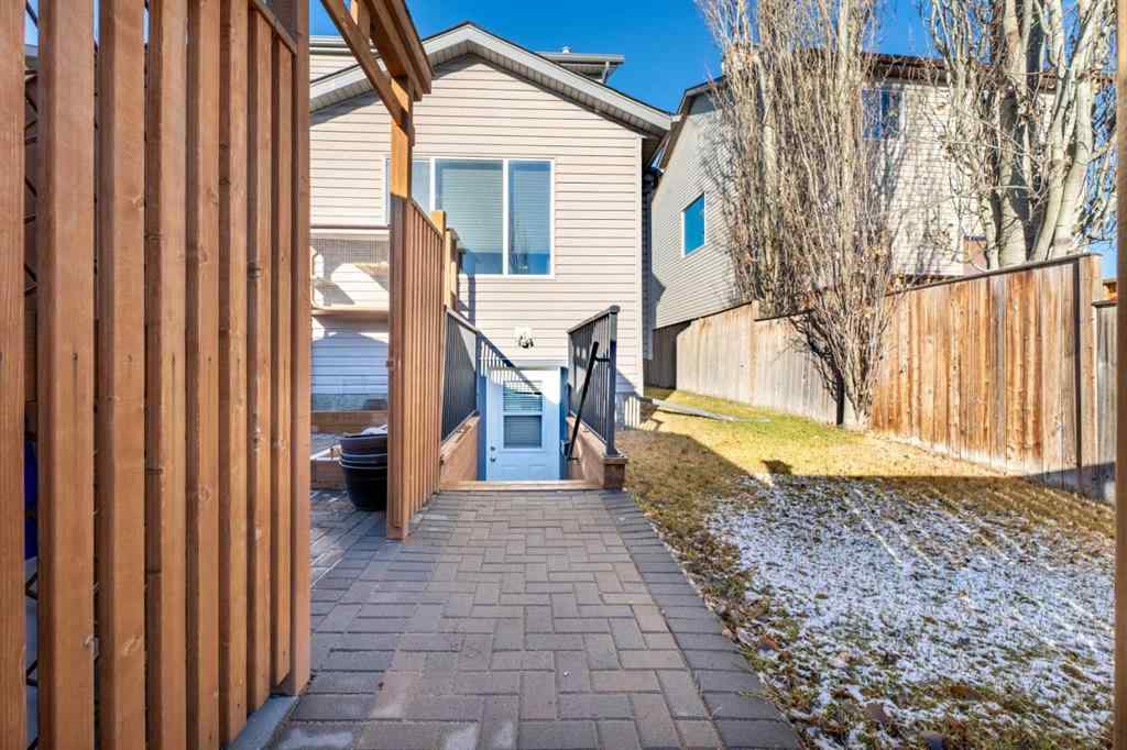 MLS&reg; # A2271327 - 303 Drake Landing Close  in Drake Landing Okotoks, Residential Open Houses