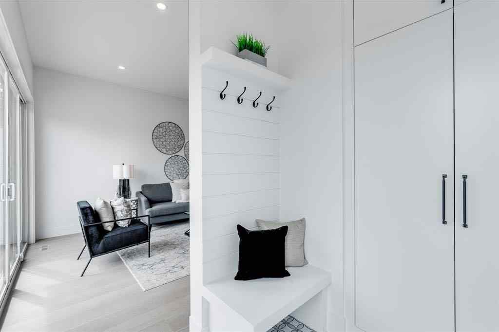 MLS&reg; # A2271330 - 640 37 Street SW in Wildwood Calgary, Residential Open Houses