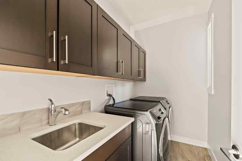 MLS&reg; # A2271332 - 447B 23 Avenue NW in Mount Pleasant Calgary, Residential Open Houses