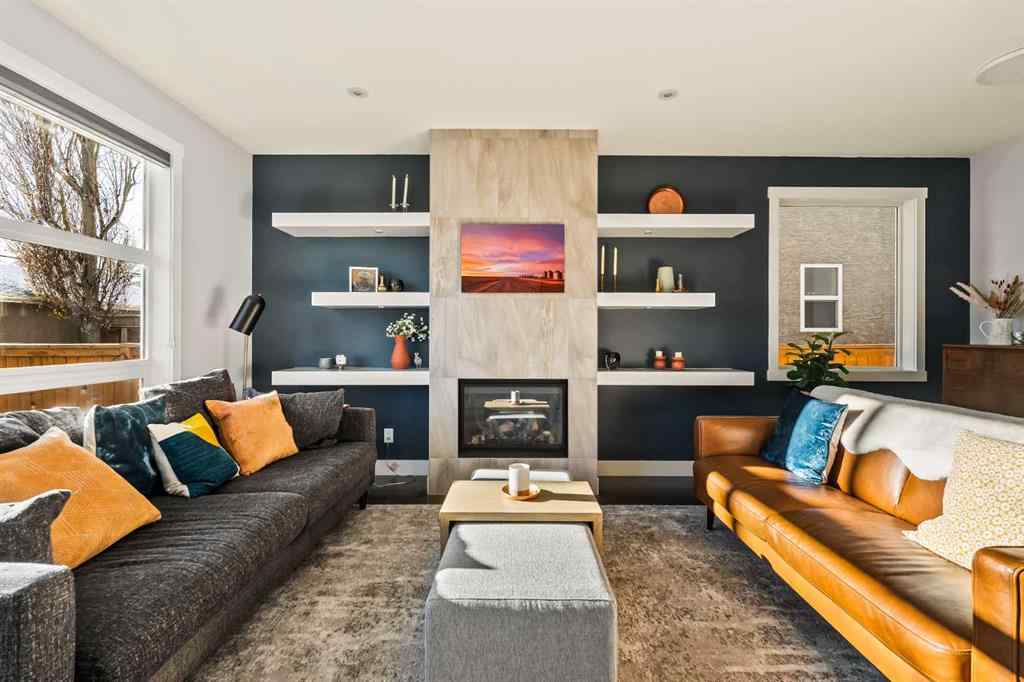 MLS&reg; # A2271332 - 447B 23 Avenue NW in Mount Pleasant Calgary, Residential Open Houses