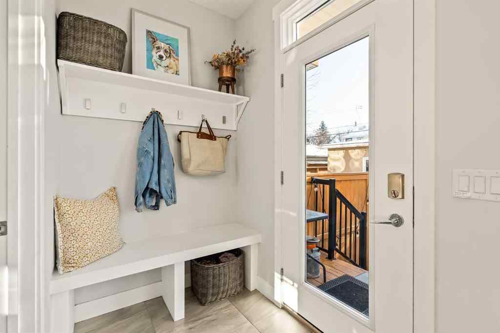 MLS&reg; # A2271332 - 447B 23 Avenue NW in Mount Pleasant Calgary, Residential Open Houses