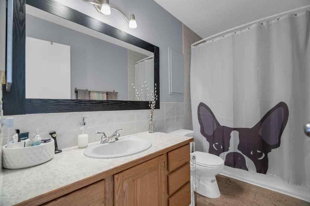 MLS&reg; # A2271336 - 3 Booth Crescent  in NONE Irricana, Residential Open Houses