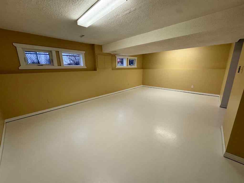 MLS&reg; # A2271338 - 5118 38 Street  in Riverside Ponoka, Residential Open Houses