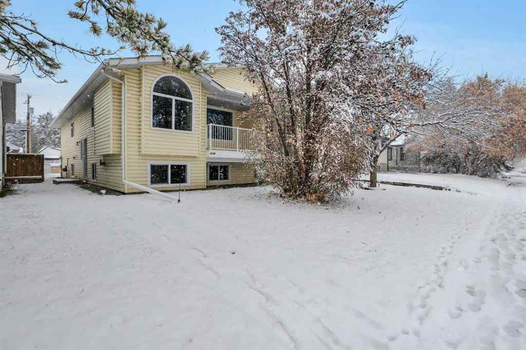 MLS&reg; # A2271339 - 5130 48 Street  in Downtown Lacombe Lacombe, Residential Open Houses