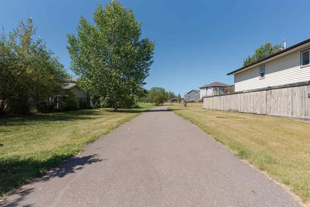 MLS&reg; # A2271341 - 140 Waterhouse Street  in Timberlea Fort McMurray, Residential Open Houses