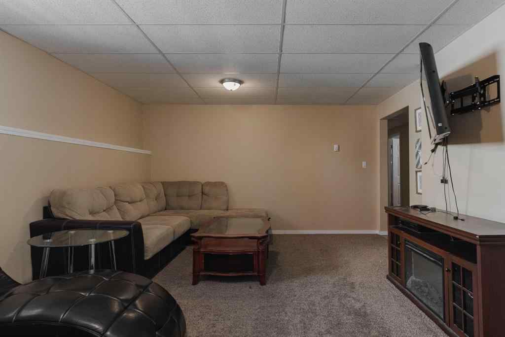 MLS&reg; # A2271341 - 140 Waterhouse Street  in Timberlea Fort McMurray, Residential Open Houses