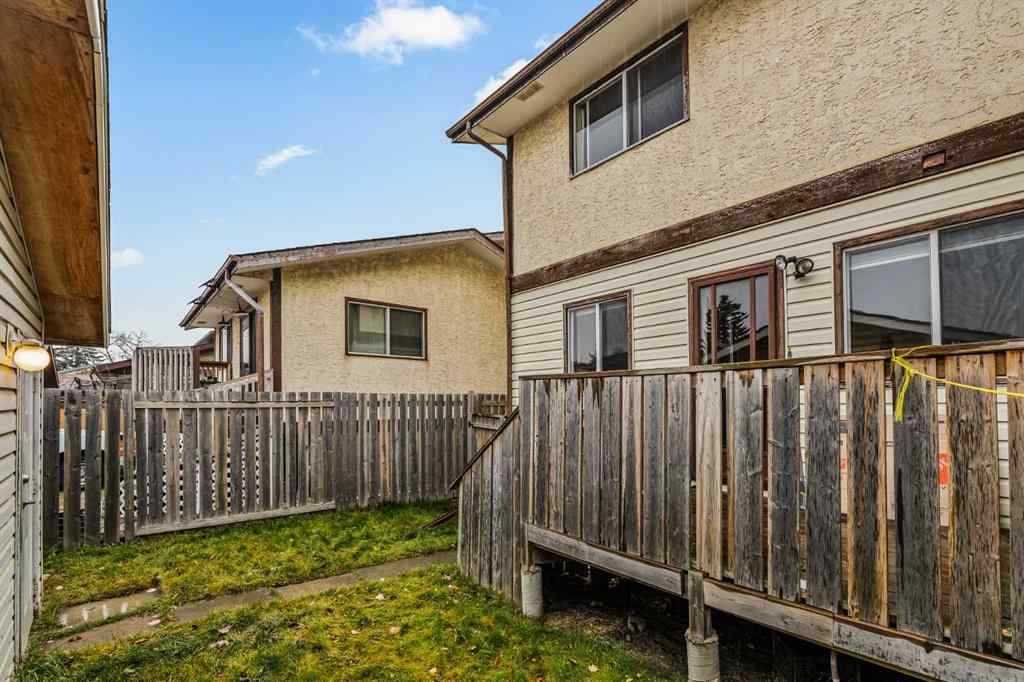 MLS&reg; # A2271346 - 4716B 44 Avenue NE in Whitehorn Calgary, Residential Open Houses
