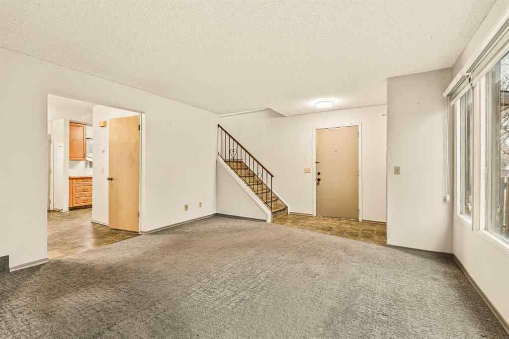 MLS&reg; # A2271346 - 4716B 44 Avenue NE in Whitehorn Calgary, Residential Open Houses