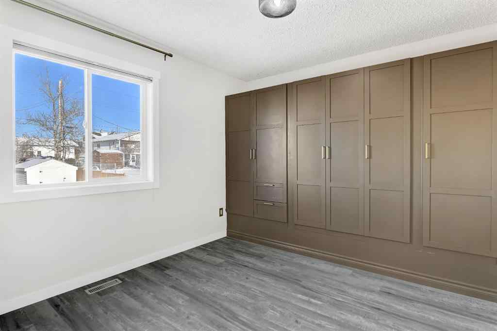 MLS&reg; # A2271350 - 11228 107 Avenue  in NONE Fairview, Residential Open Houses