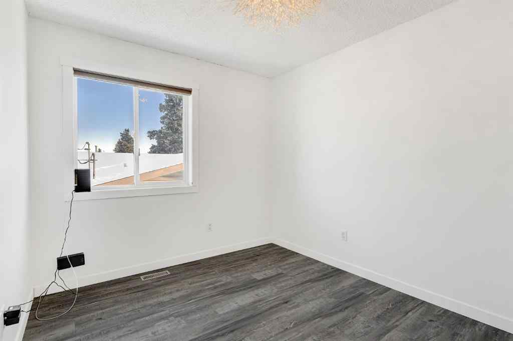 MLS&reg; # A2271350 - 11228 107 Avenue  in NONE Fairview, Residential Open Houses