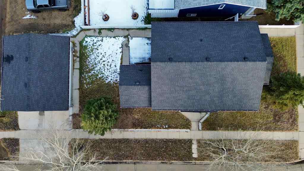 MLS&reg; # A2271353 - 202 2nd Avenue E in NONE Hanna, Residential Open Houses