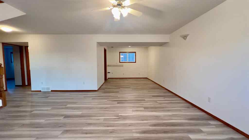 MLS&reg; # A2271353 - 202 2nd Avenue E in NONE Hanna, Residential Open Houses