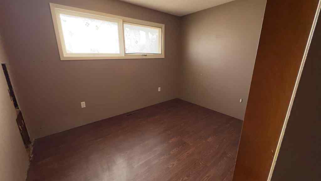 MLS&reg; # A2271354 - 5131 52 Street  in NONE Consort, Residential Open Houses