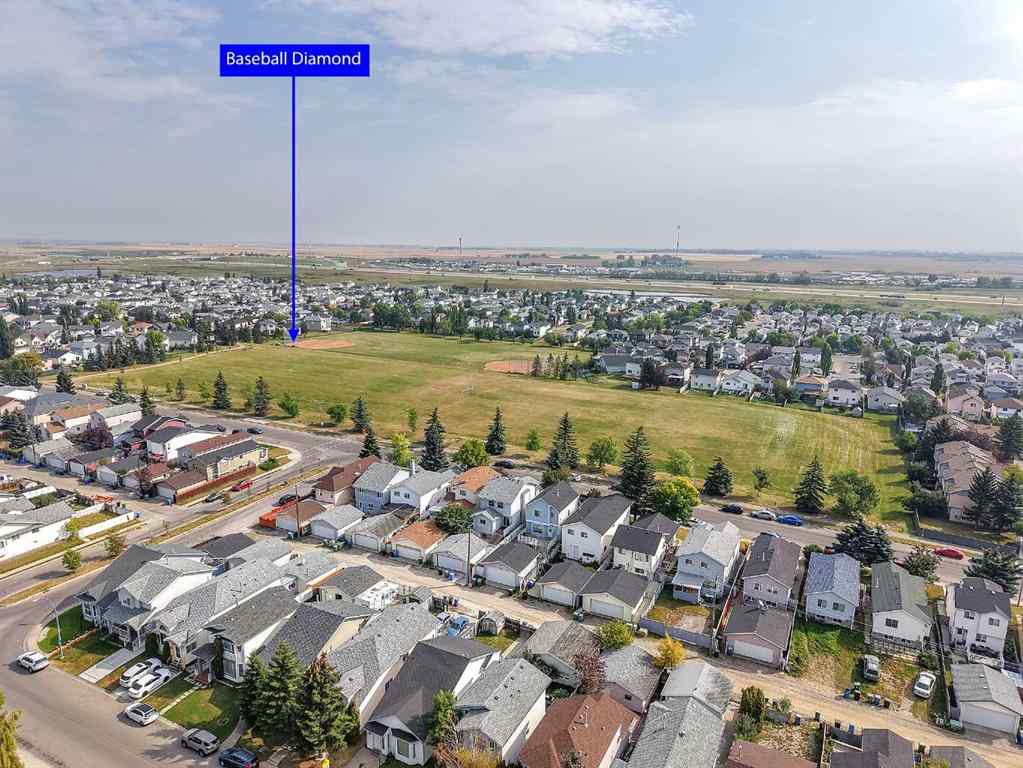 MLS&reg; # A2271357 - 190 Costa Mesa Close NE in Monterey Park Calgary, Residential Open Houses