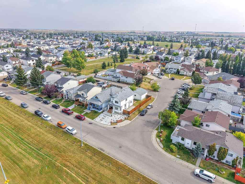 MLS&reg; # A2271357 - 190 Costa Mesa Close NE in Monterey Park Calgary, Residential Open Houses