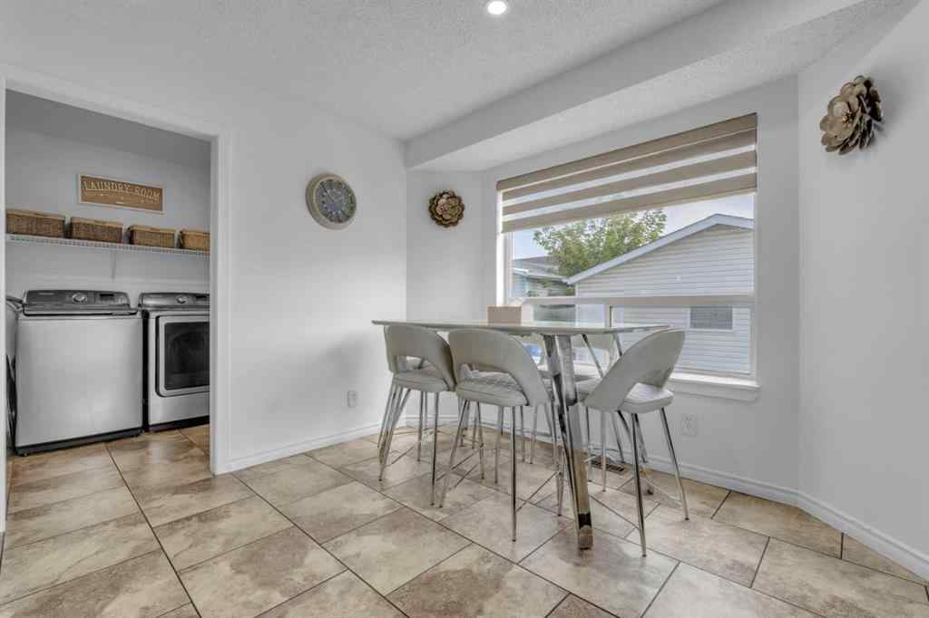 MLS&reg; # A2271357 - 190 Costa Mesa Close NE in Monterey Park Calgary, Residential Open Houses