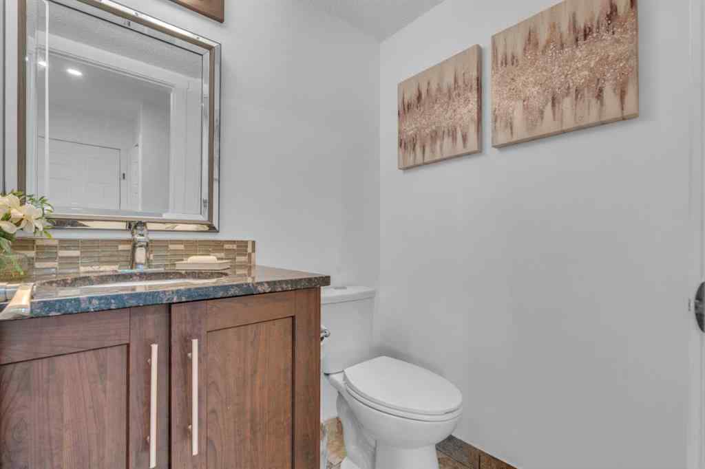 MLS&reg; # A2271357 - 190 Costa Mesa Close NE in Monterey Park Calgary, Residential Open Houses