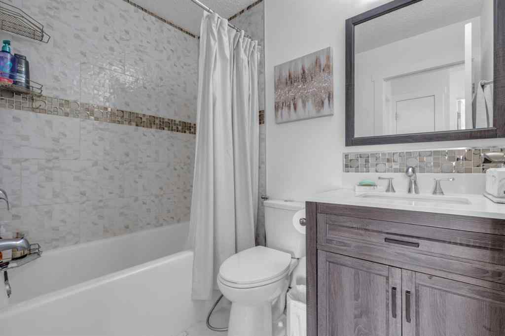 MLS&reg; # A2271357 - 190 Costa Mesa Close NE in Monterey Park Calgary, Residential Open Houses