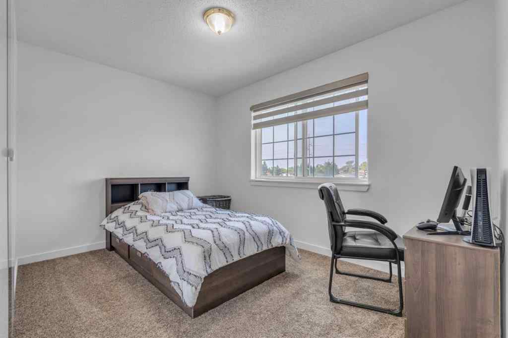 MLS&reg; # A2271357 - 190 Costa Mesa Close NE in Monterey Park Calgary, Residential Open Houses